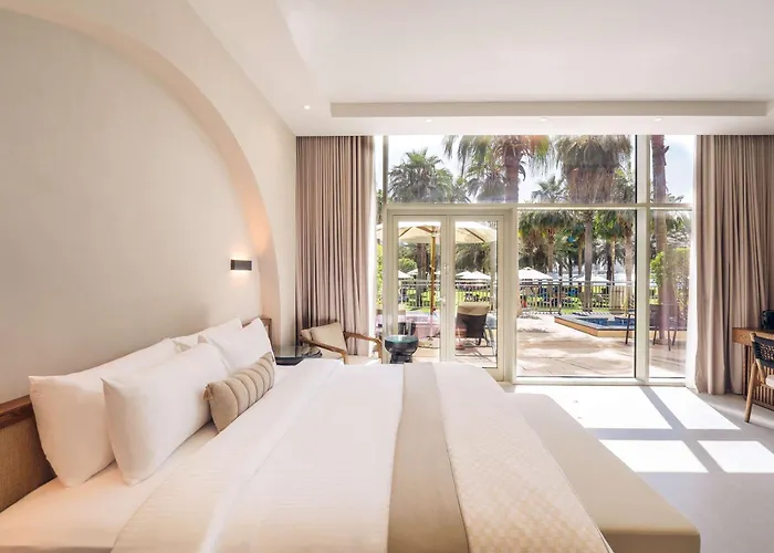 Rixos The Palm Hotel & Suites